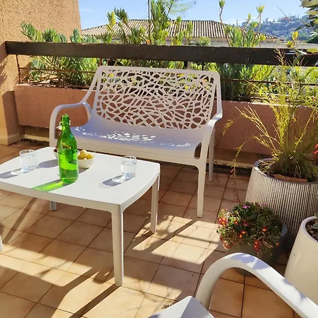 La Souleyado à Minutes 5 Minutes à Pieds, 2 Belles Terrasses Apartamento *