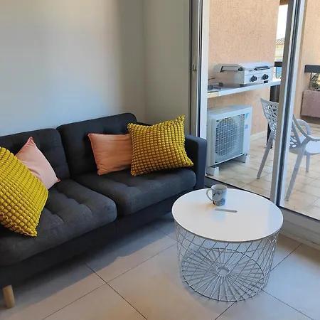 La Souleyado A Minutes 5 Minutes A Pieds, 2 Belles Terrasses * Ле-Лаванду