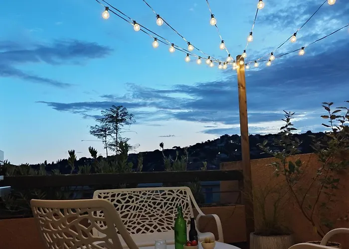 La Souleyado à Minutes 5 Minutes à Pieds, 2 Belles Terrasses Appartement *