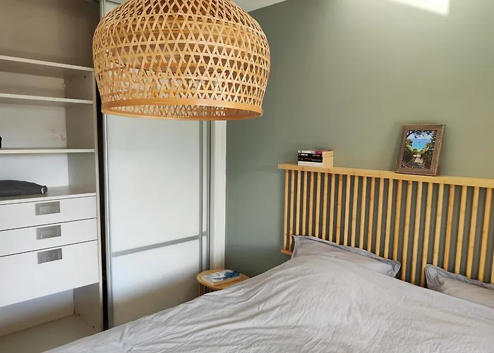 La Souleyado à Minutes 5 Minutes à Pieds, 2 Belles Terrasses Appartement Le Lavandou