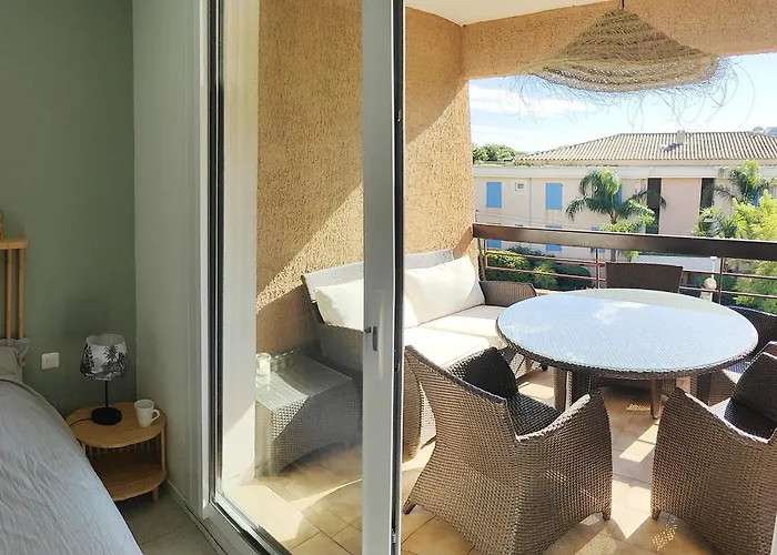 La Souleyado à Minutes 5 Minutes à Pieds, 2 Belles Terrasses *